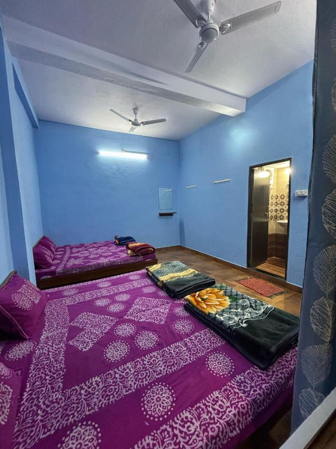 Hotel Shri Kunj ウッジャイン エクステリア 写真